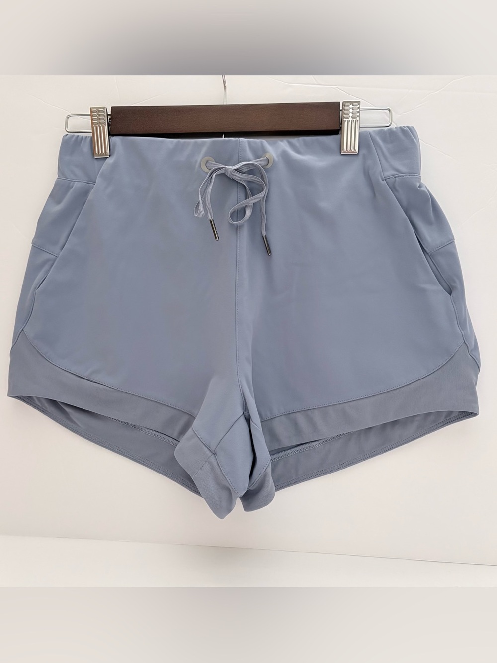 SOUTHERN ATHLETICA High-Rise Active Shorts Celestial Blue Size 6